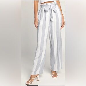Lulu's White and Blue Striped Pants